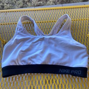 Nike bra